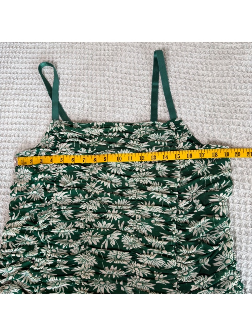 NWT Torrid Mesh Cropped Shirred Cami Tank Top Womens 2X Green White Floral Shirt - Picture 6 of 8